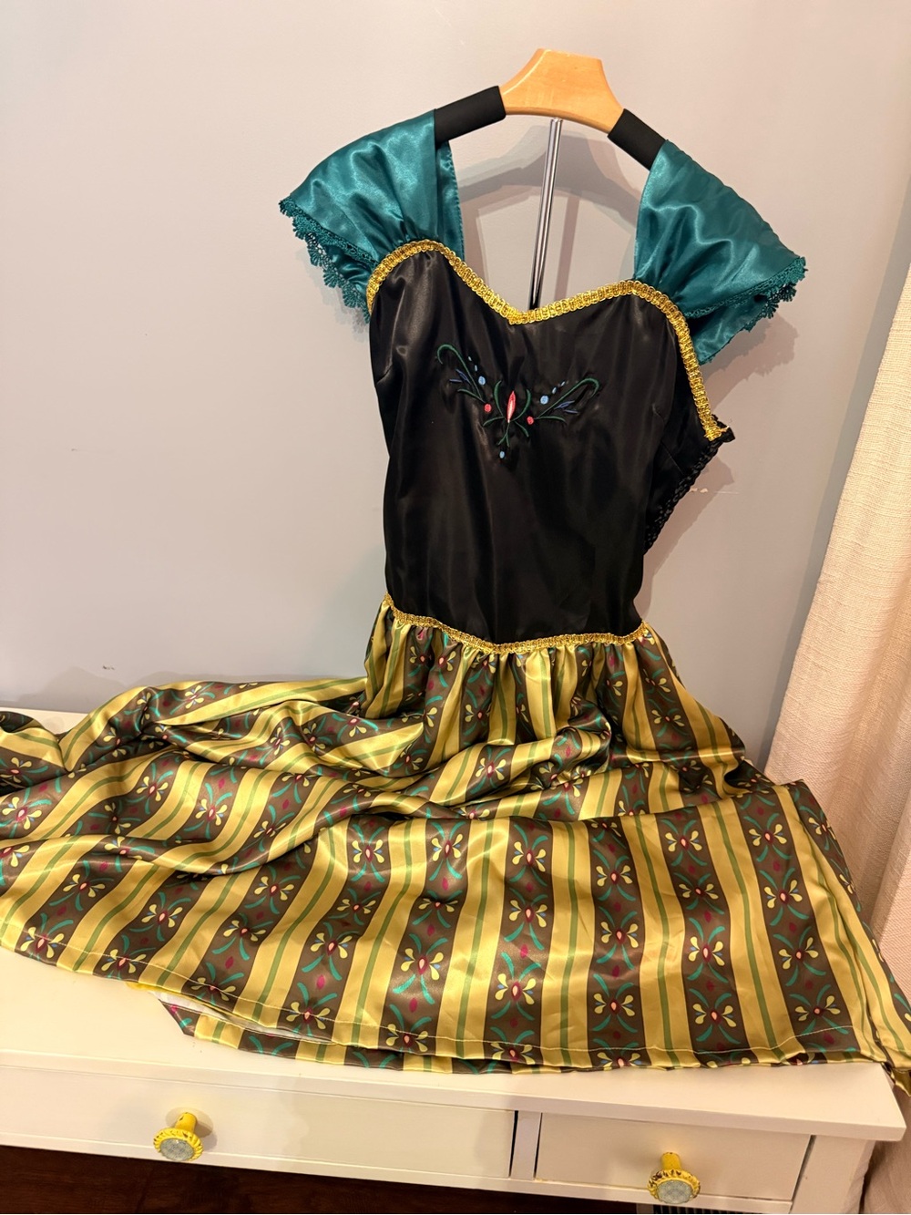 Girls' Emerald & Black Satin Princess Dress
